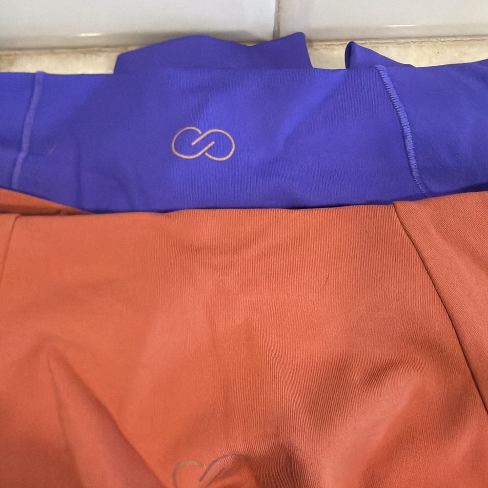High-Rise Women's Leggings lot of 5 Black, White, Lavender, Rust, Royal Blue - Picture 4 of 16